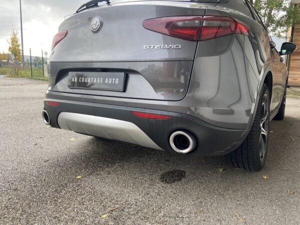ALFA ROMEO STELVIO Q4 SPORT 210ch – Image 12