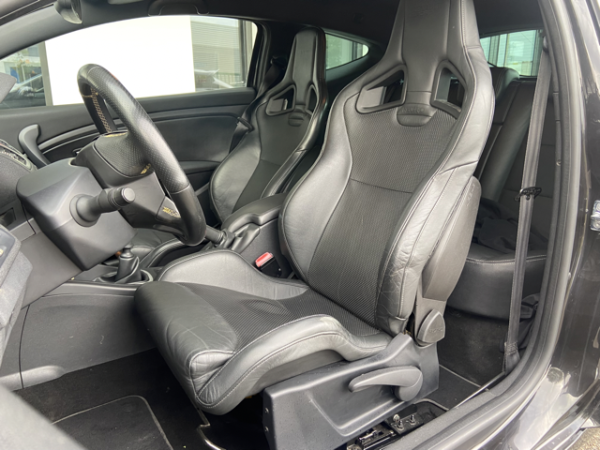 RENAULT MÉGANE III RS 2.0 250 Luxe CHÂSSIS CUP – Image 4